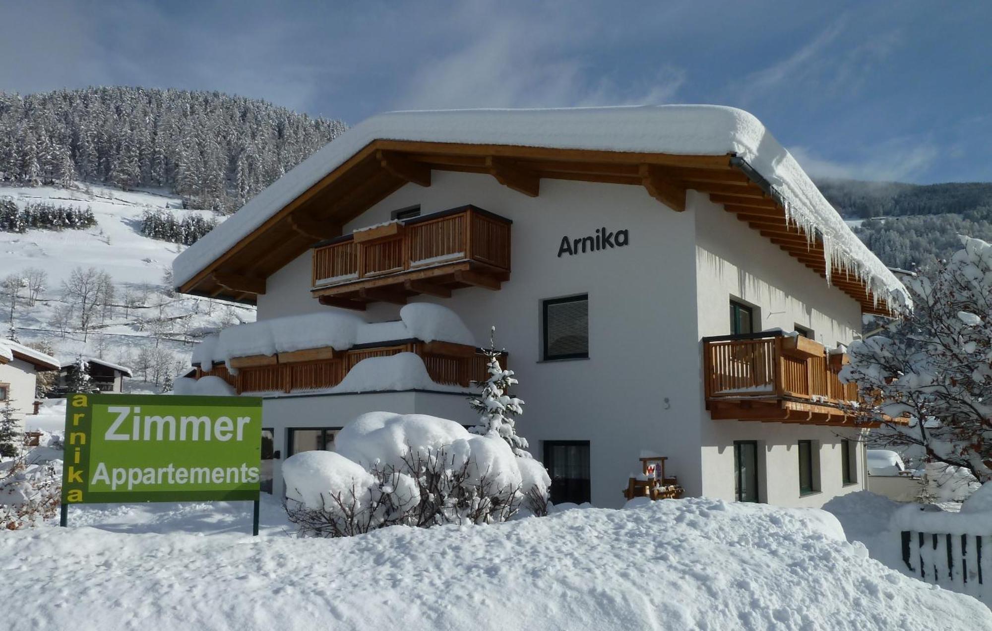 Haus Arnika Hotell Nauders Exteriör bild